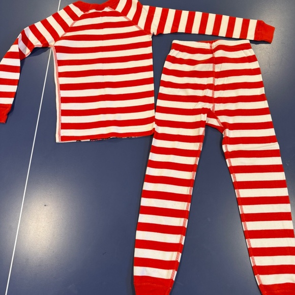 Size 120 Hanna Andersson Dr. Seuss Character (Max) Long John Pajama Set - Picture 9 of 13